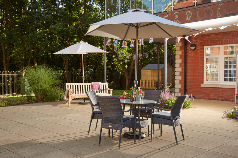 90cm Windsor Bronze Round Dining Table